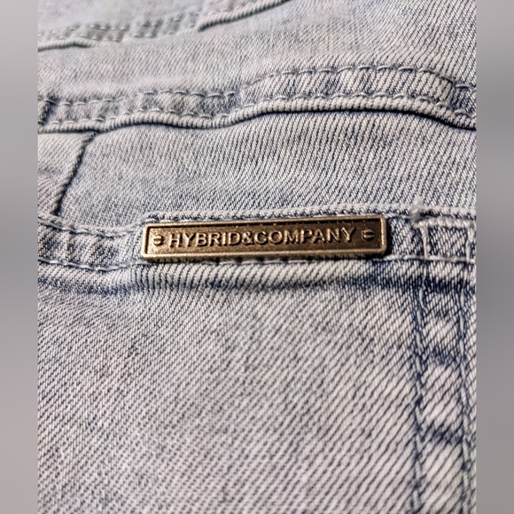 Hybrid & Company Super Comfy Stretch Denim Knee Length Capris/Bermuda Shorts 16 - Picture 9 of 12